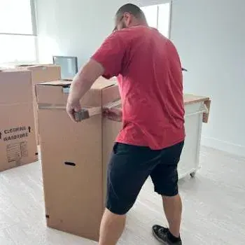 APARTMENT MOVING